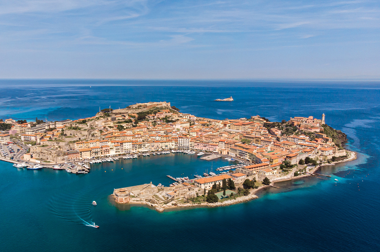 Elba in style - BEYOND by Medov Group is your onboard concierge for discovering unforgettable, personalized excursions