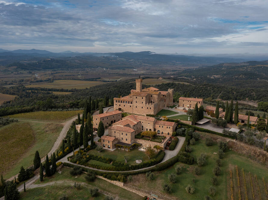 Luxury in Montalcino - BEYOND by Medov Group is your onboard concierge for discovering unforgettable, personalized excursions