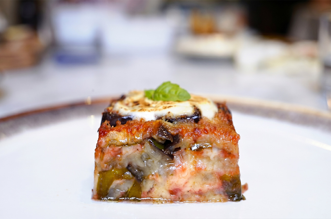 Cook like an italian Grandma - BEYOND by Medov Group is your onboard concierge for discovering unforgettable, personalized excursions